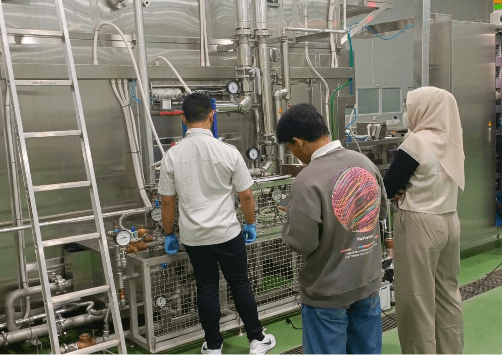 Kalibrasi termometer digital pada mesin produksi PT Sewu Primatama Indonesia oleh PT Intralab Ekatama